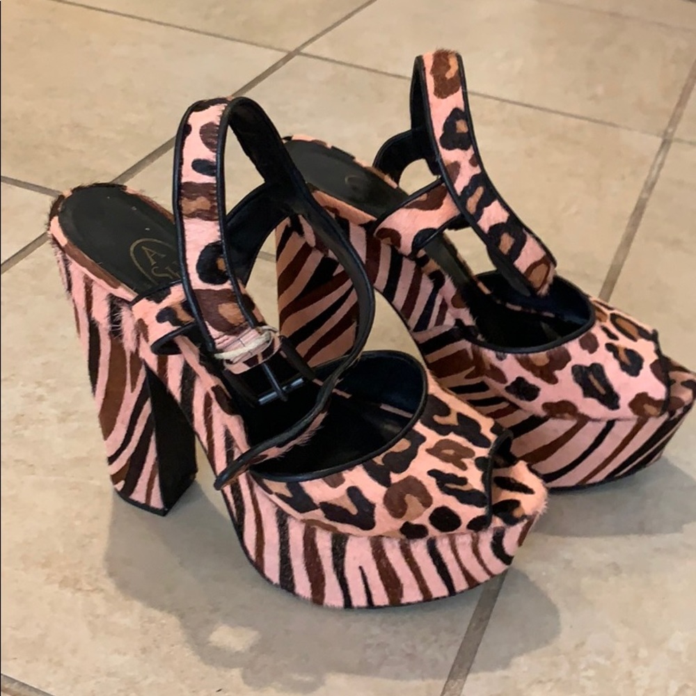 ASH Sandals / Wedges Leather Leopard